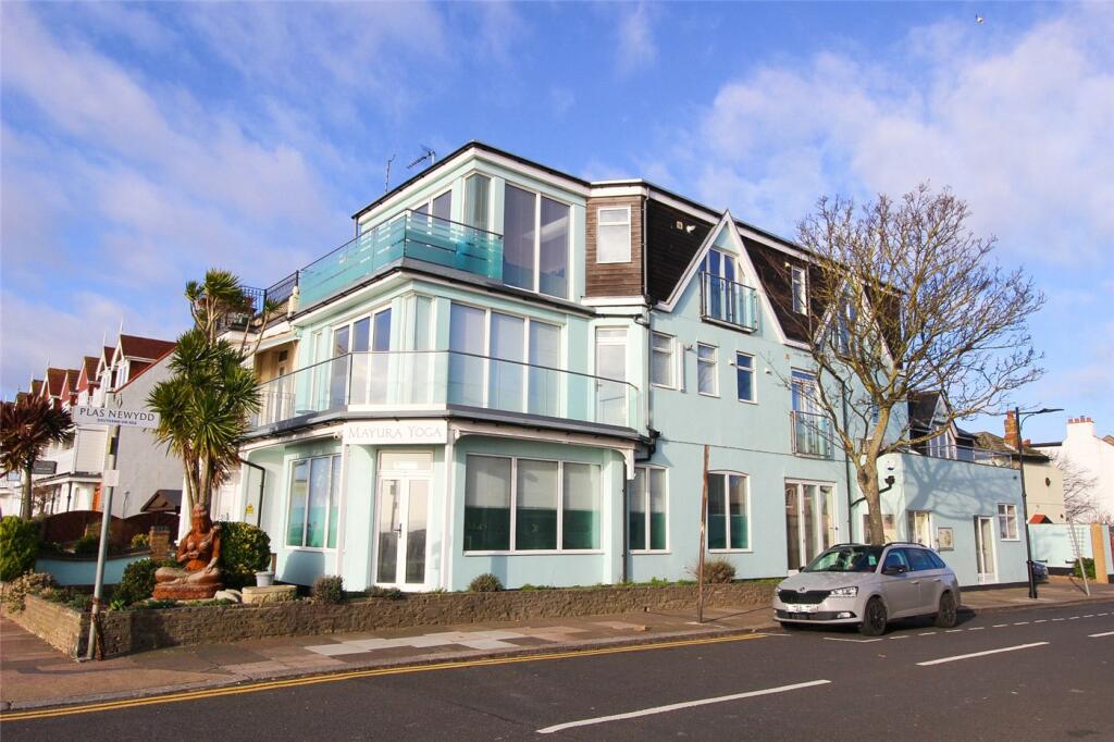 Main image of property: Eastern Esplanade, Thorpe Bay, Essex, SS1