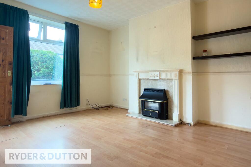 House in Oldham, White Gate - View 2