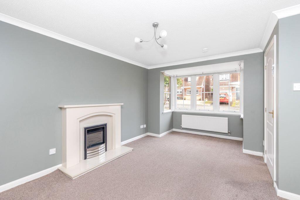 House in Livingston, Eliburn - View 4
