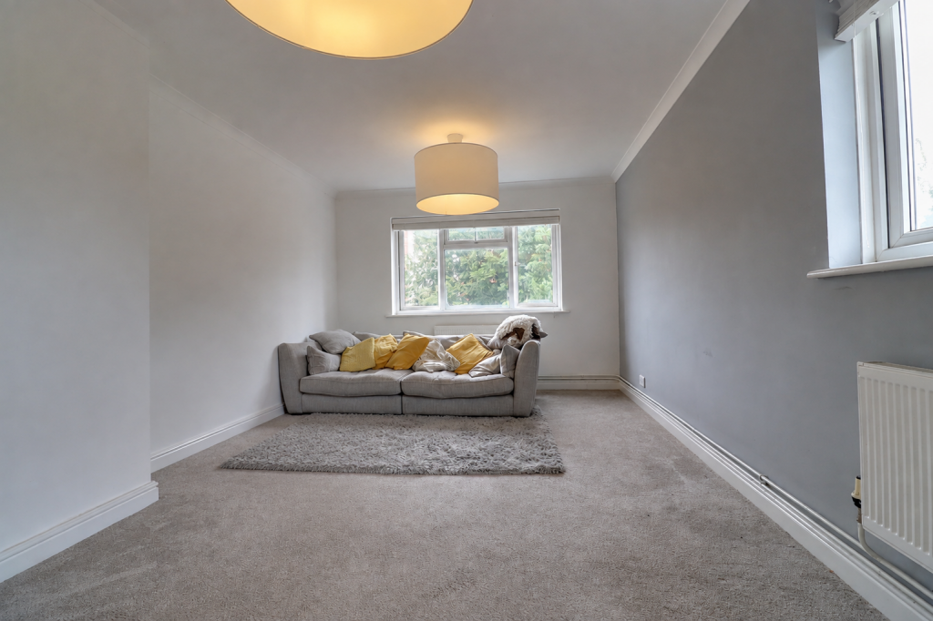Apartment in Walsall - View 3