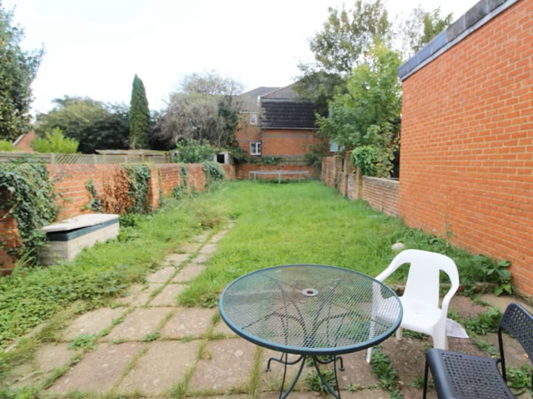 Property photo 11