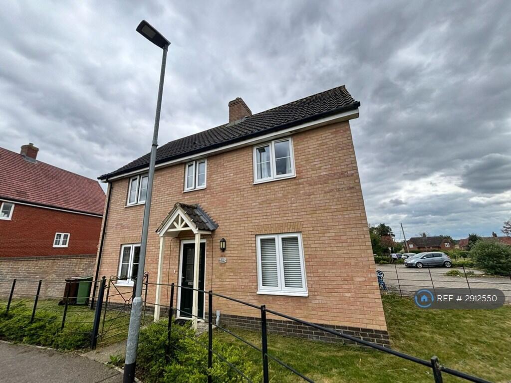 Main image of property: Mentmore Way, Norwich, NR14