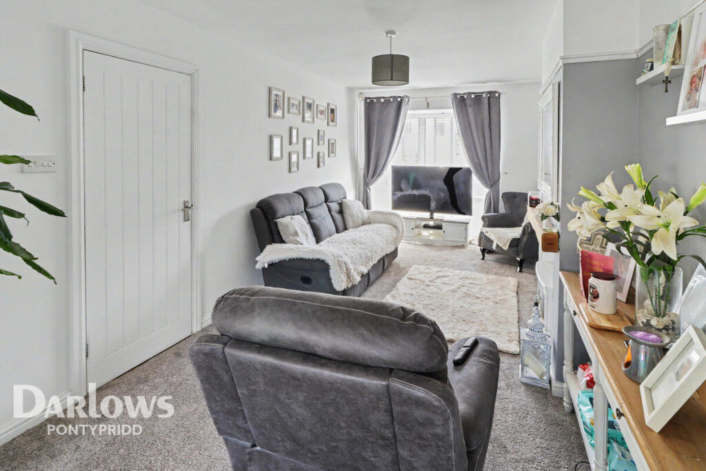House in Pontypridd, Hawthorn - More