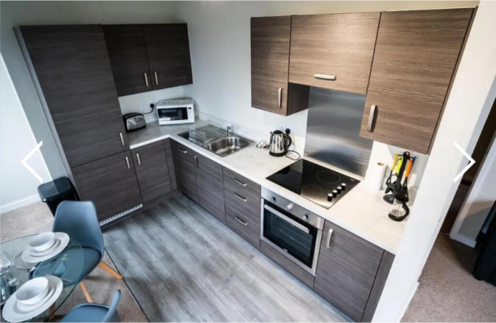 Adelphi Street, Salford, M3 6 photo 5