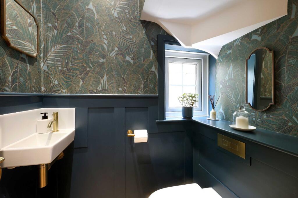 House in Hemel Hempstead - More