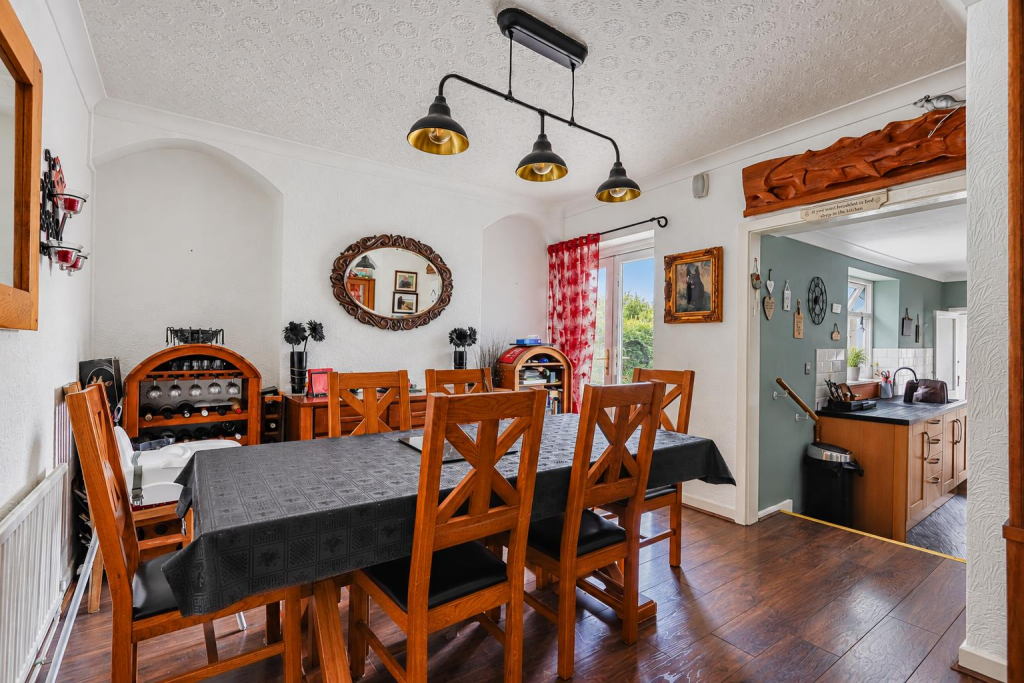 House in Cardiff - View 4