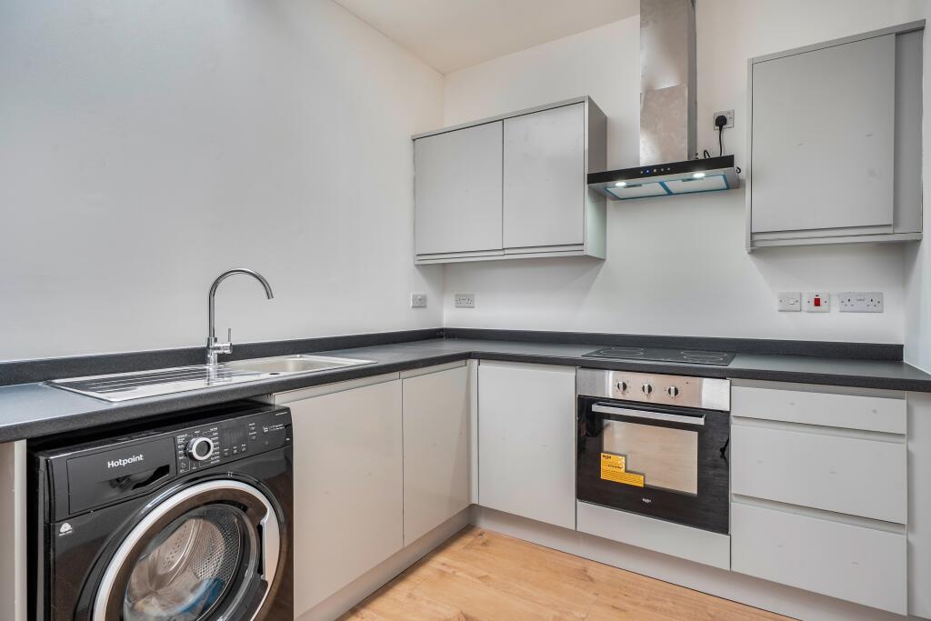 Main image of property: High Street, Maidenhead, SL6