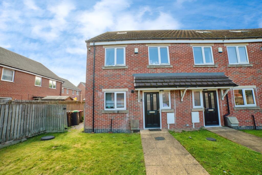 Main image of property: Bridge Close, Sutton-in-Ashfield, Nottinghamshire, NG17