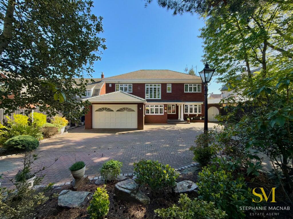 Main image of property: Victoria Road, Formby, Liverpool, L37