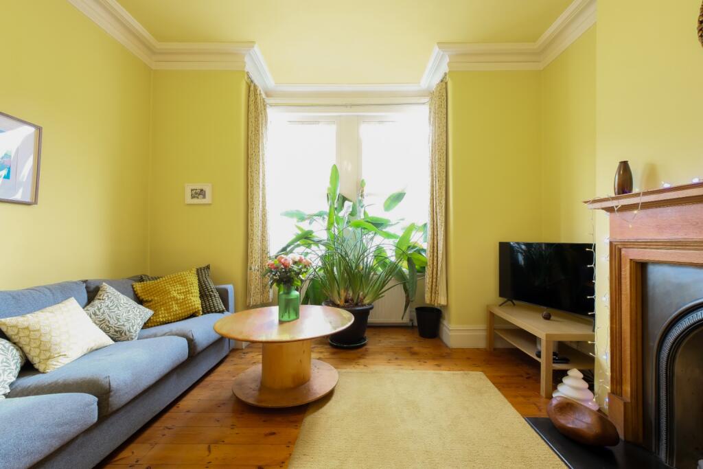 House in London - View 4
