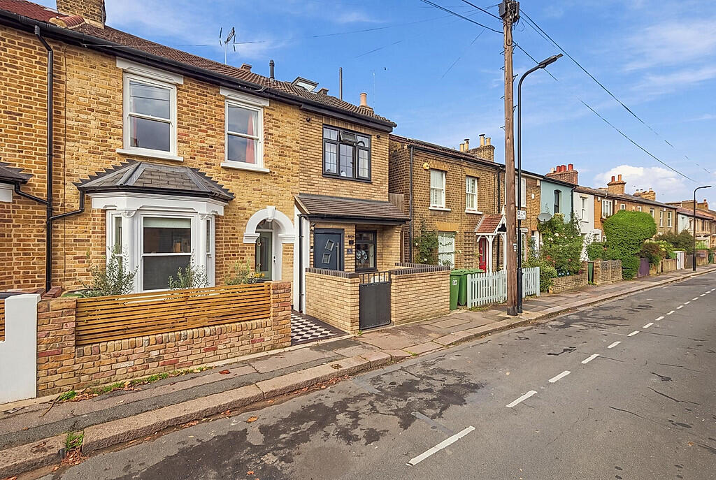 3-bed terraced on Aubrey Road, Walthamstow, E17 4SL, £700,000