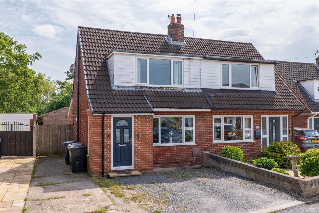 Main image of property: Leyland Lane, Leyland