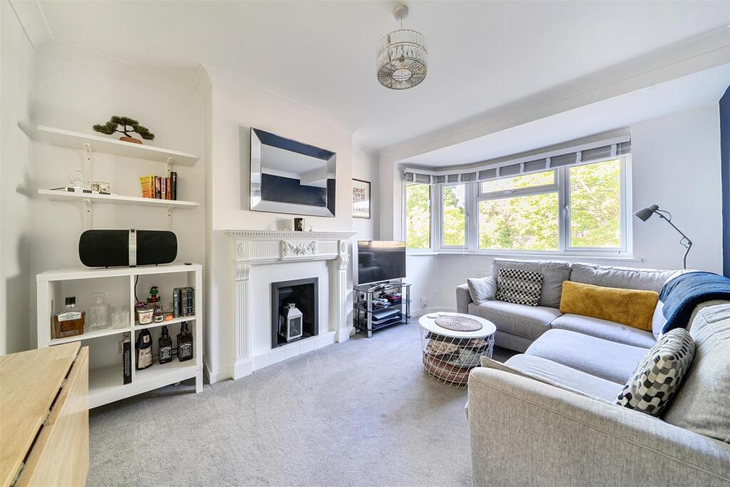 Transmere Road, Petts Wood photo 4