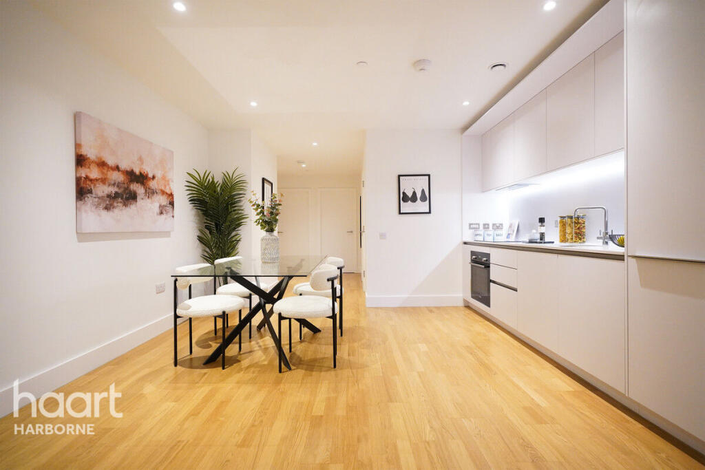 Additional image 15 of South Loop Green, Birmingham