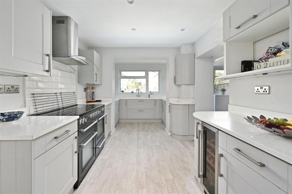 Osprey Road, Basingstoke - View 2