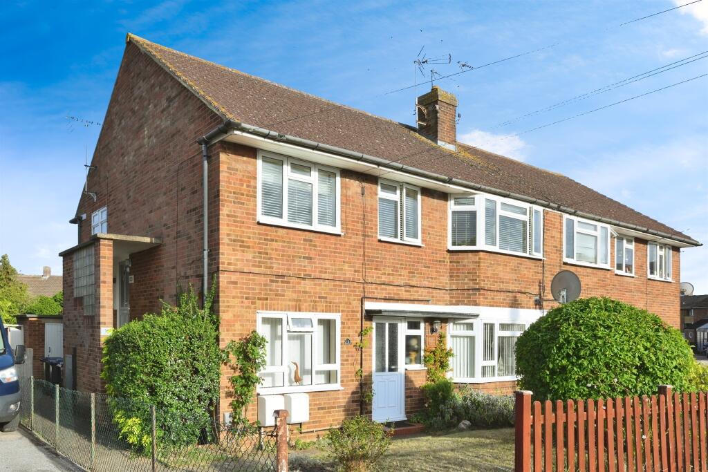 Main image of property: Hollycroft, Hertford