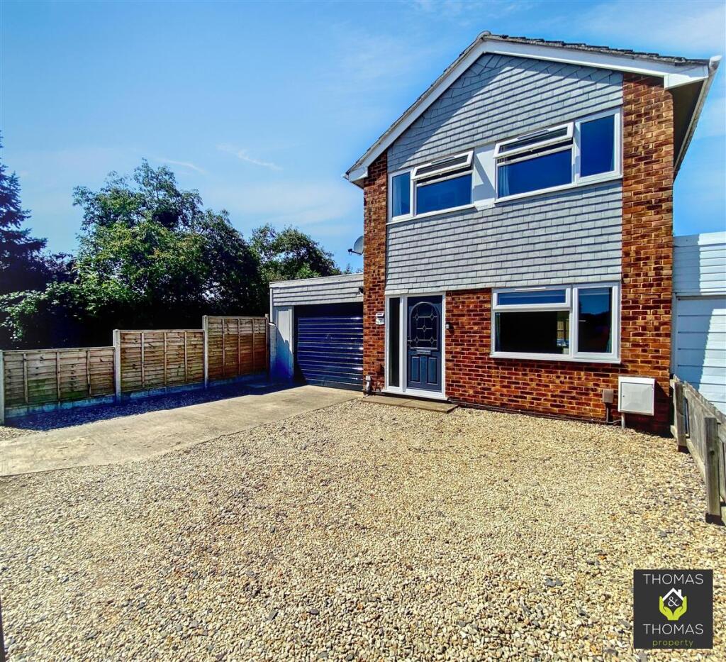 Main image of property: Poplar Way, Hardwicke