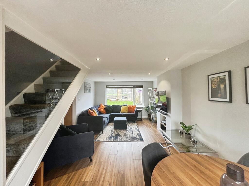 Main image of property: Ellerker Rise, Willerby, HU10