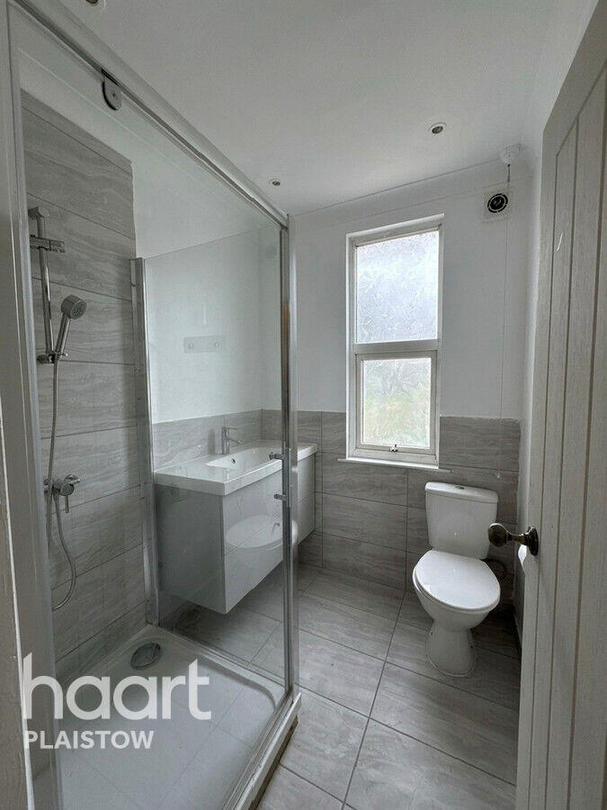 Cumberland Road, London - View 3