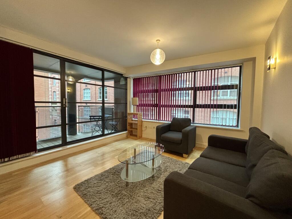 Apartment in Manchester, Collyhurst - More