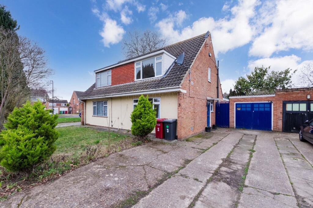 Main image of property: Hinksey Close, Langley, SL3