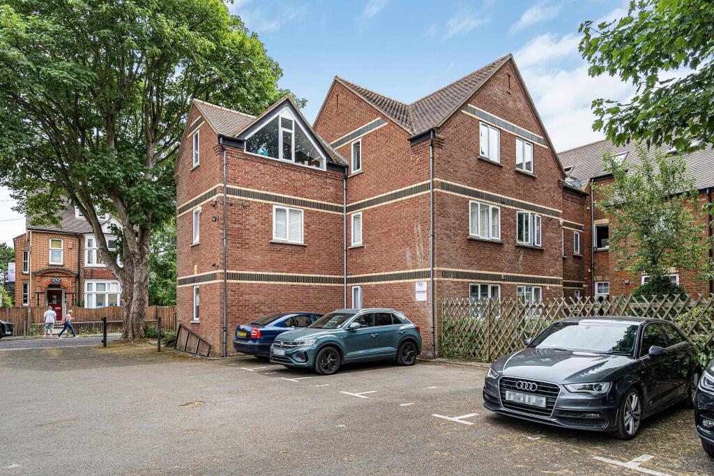 Main image of property: St. Georges Court, St Albans, AL1