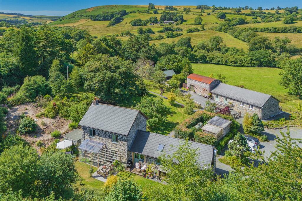Main image of property: Cefn Coch, Welshpool, Powys