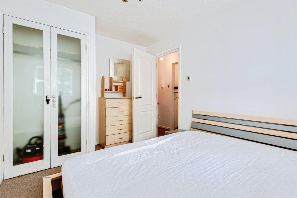Apartment in Oxford - More