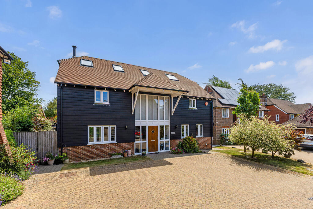 Main image of property: Watercress Way, Medstead, GU34