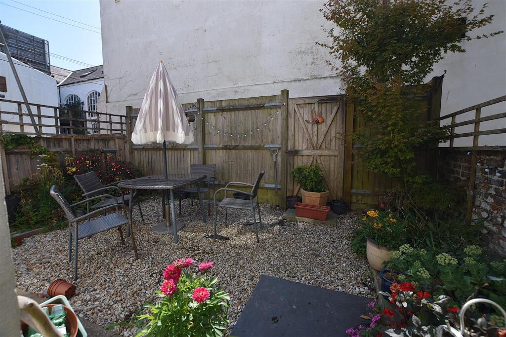 Property photo 6