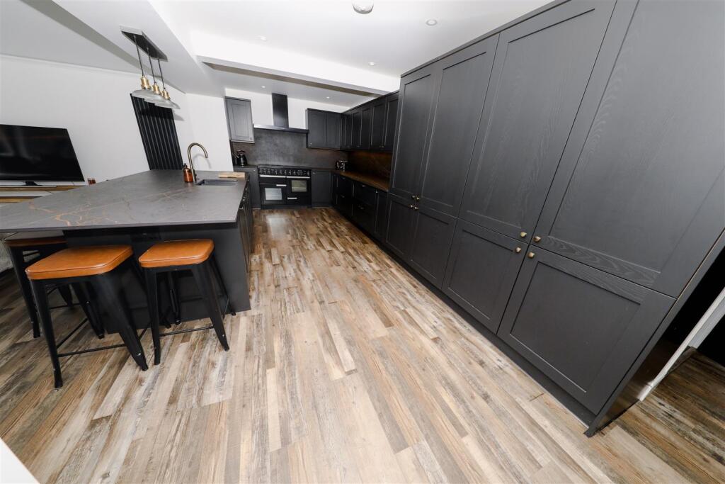 House in Glenrothes, Balfarg - View 5