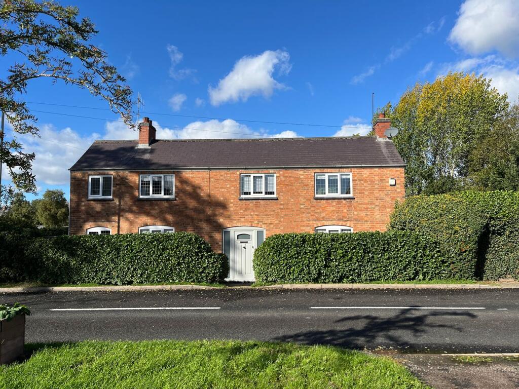 3-bed house on Ashby Road, Ullesthorpe, LE17, £425,000
