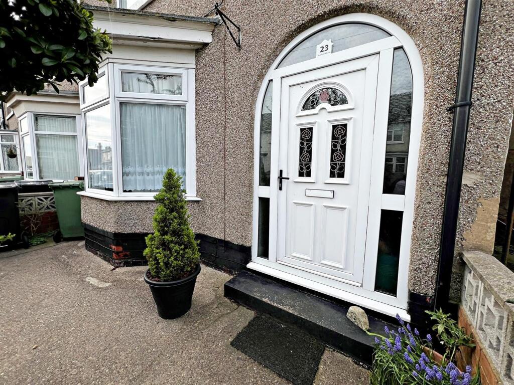 Main image of property: Warneford Road, Cleethorpes, N.E. Lincs, DN35 7QL