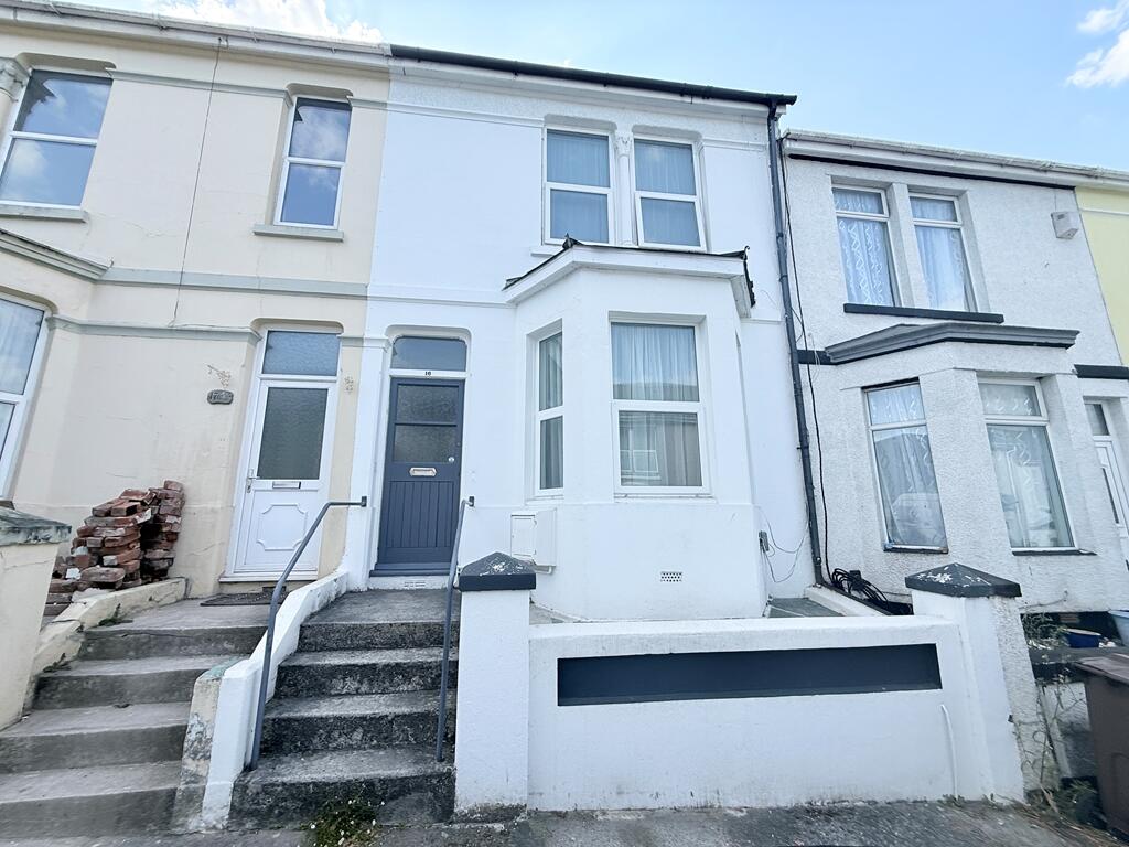 Main image of property: Spacious Two Double Bedroom Home with Large Garage