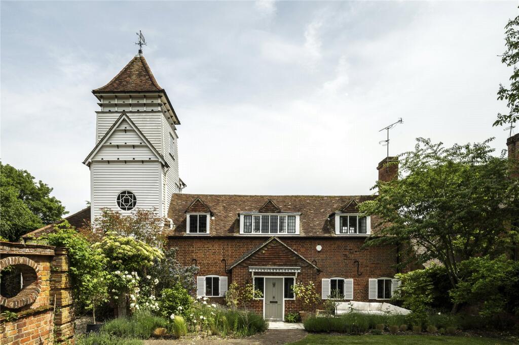 Main image of property: Burchetts Green Lane, Burchetts Green, Maidenhead, Berkshire, SL6