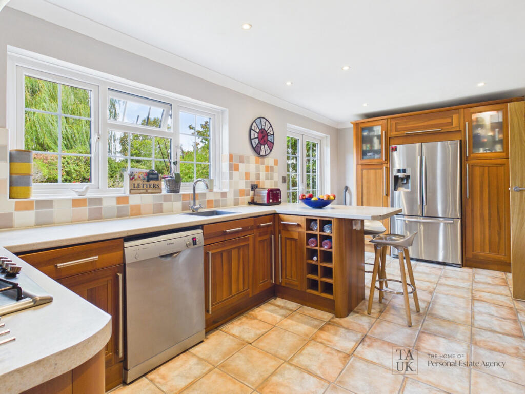 House in East Hampshire, Rowlands Castle - View 4