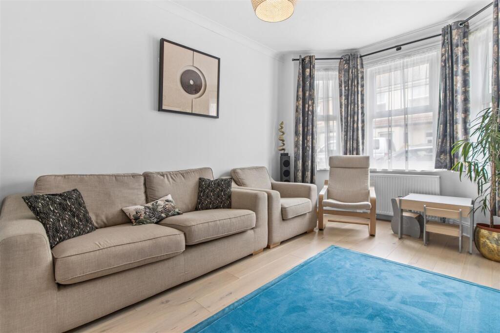 House in Eastbourne, East Sussex - View 5
