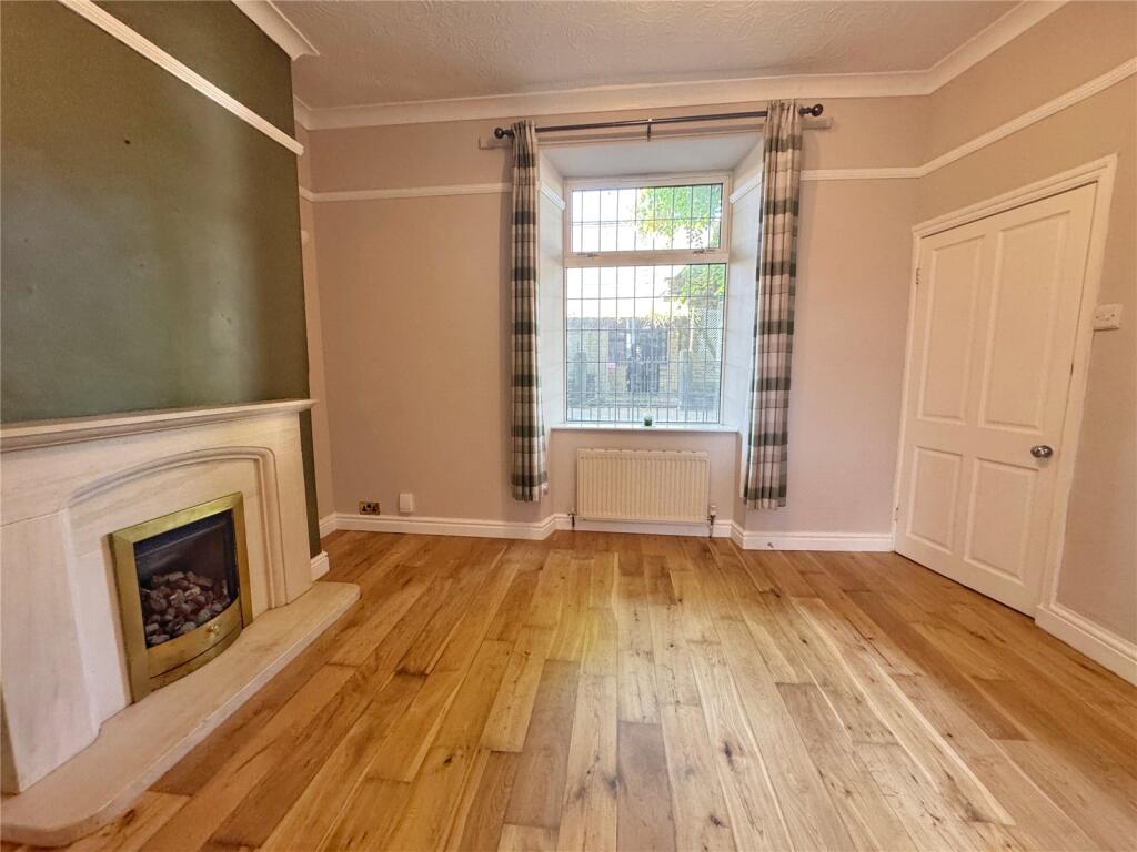 Thornfield Avenue, Waterfoot, Rossendale, BB4 photo 4