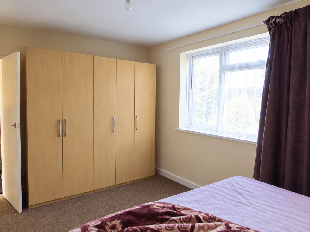 House in Harrow - View 4