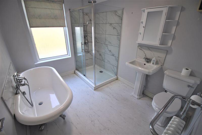 House in Swindon - View 5