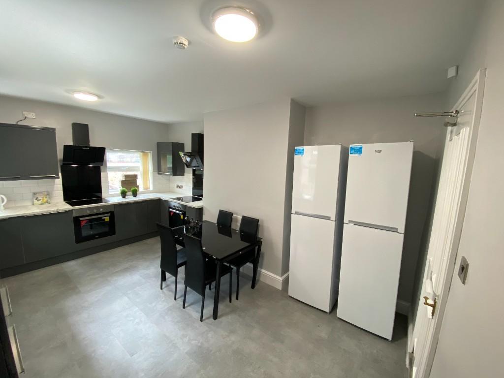 House in Manchester, Victoria Park, Rusholme - View 2