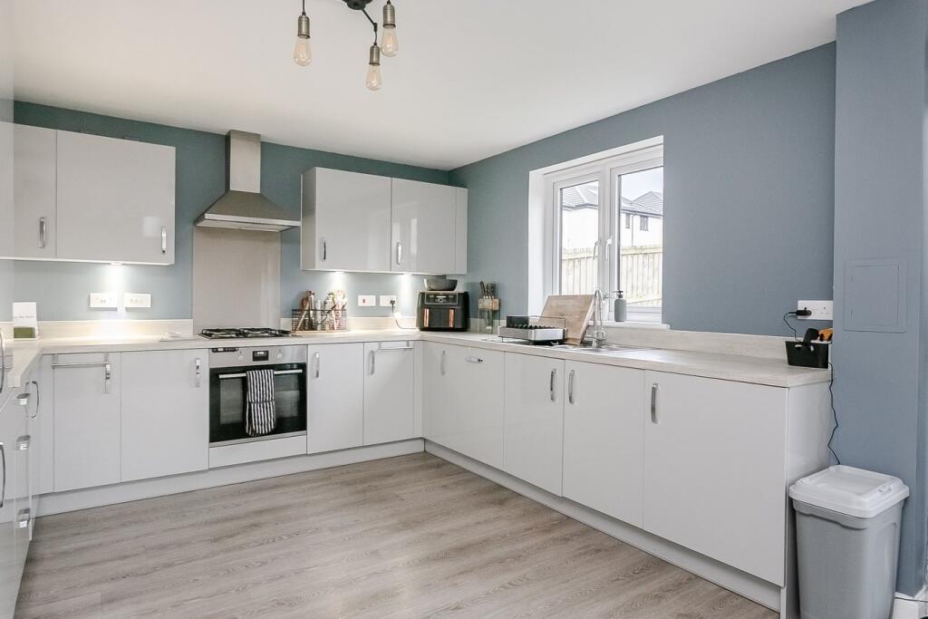 House in Edinburgh, Gilmerton, Gilmerton/Inch - More