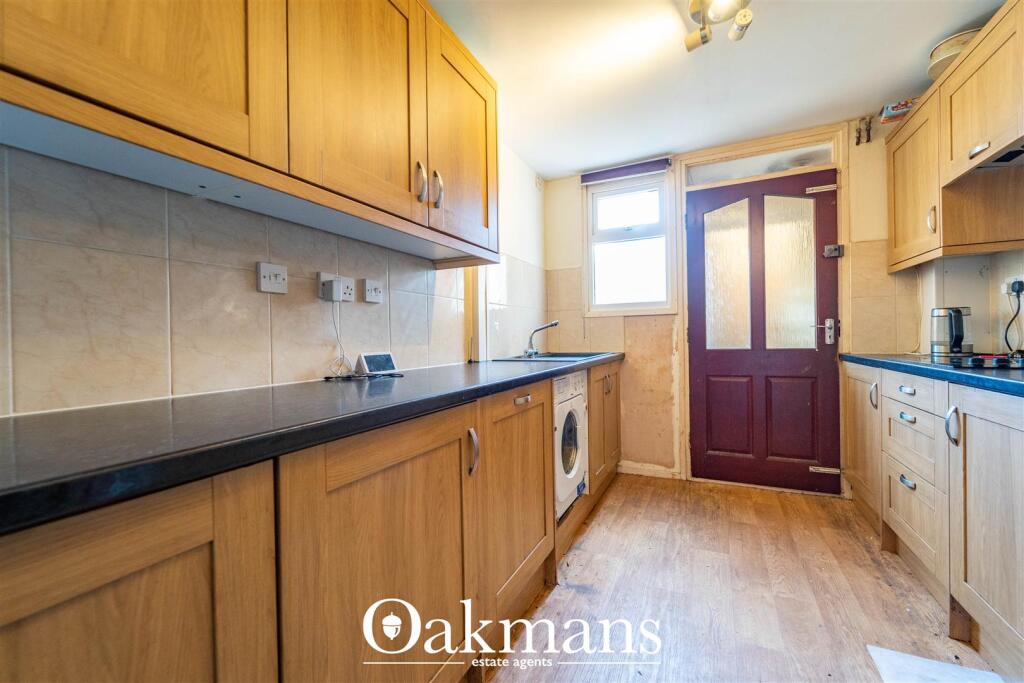 House in Sandwell, West Midlands - More