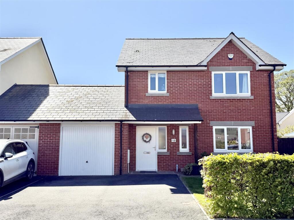 3-bed detached on Pyon Close, Canon Pyon, Hereford, £345,000