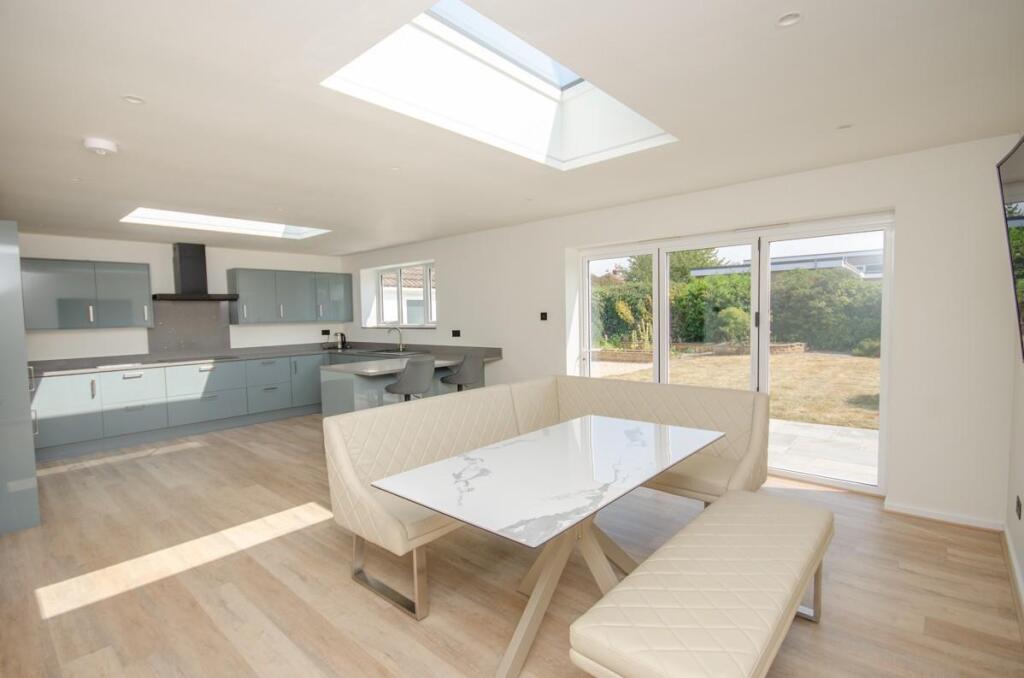 House in Bristol, Bromley Heath, Downend and Bromley Heath - View 2