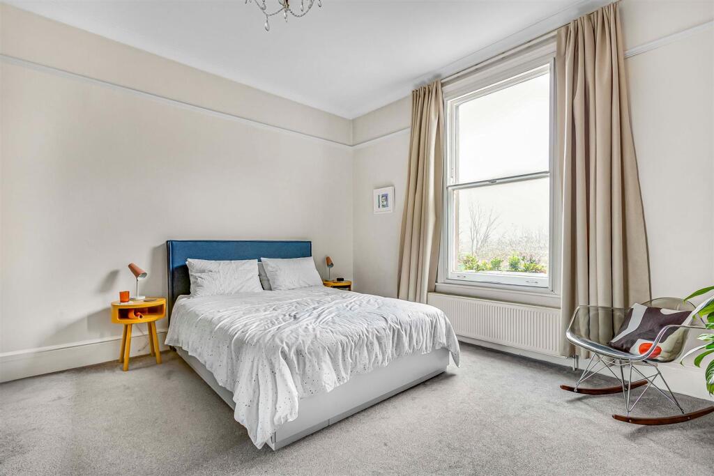Apartment in London, East Sheen - View 3