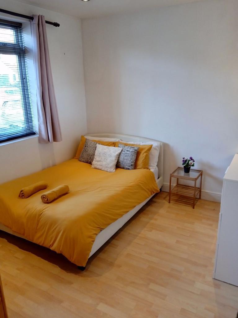 4 bedroom terraced house for rent