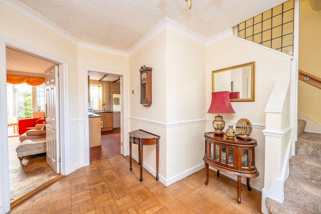 House in Wolverhampton, Tettenhall - View 3