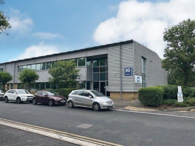 30 Riverside Way