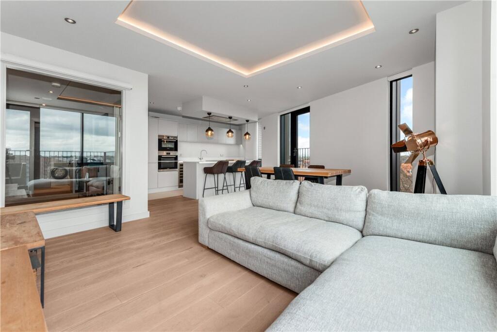 Main image of property: The Stonebow, York, North Yorkshire, YO1